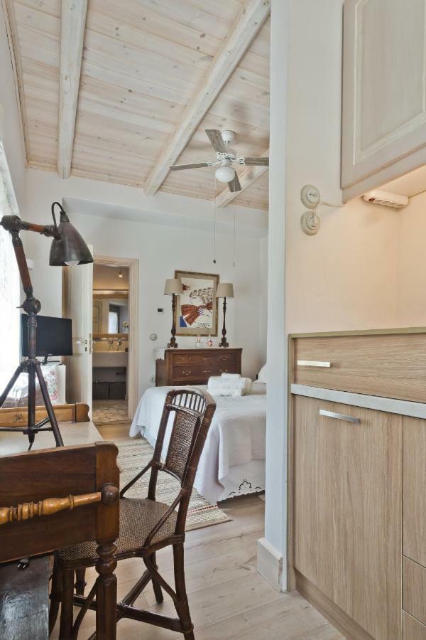 Casa Metropolis Villa Aperion Bagian luar foto
