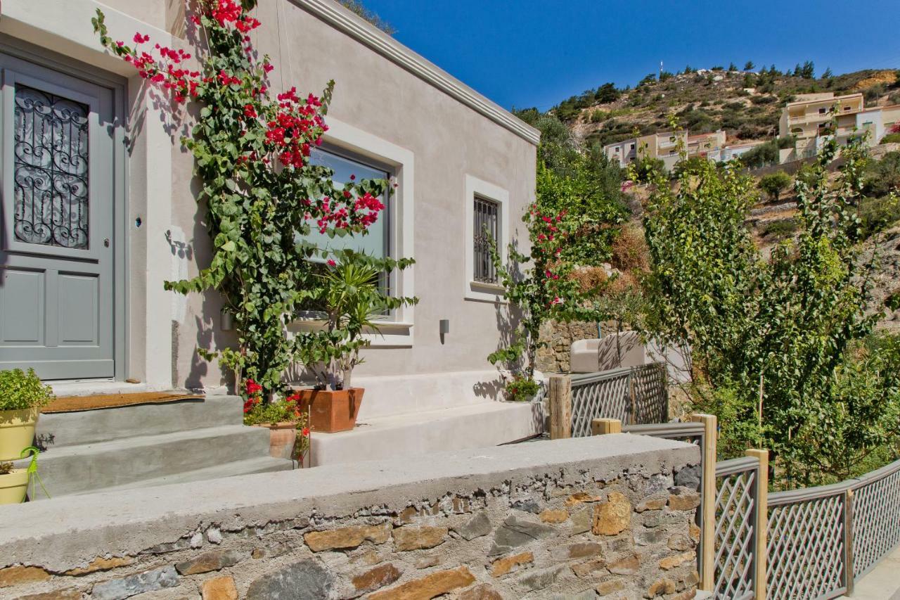 Casa Metropolis Villa Aperion Bagian luar foto